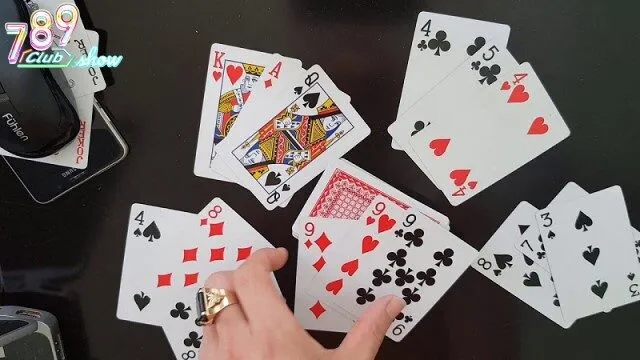 Phân chia tiền cược vào nhiều cửa khác nhau