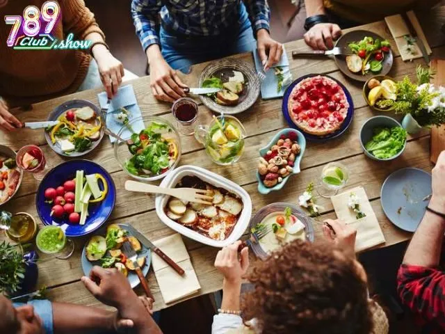 Giải mã ý nghĩa giấc mơ ăn uống say xỉn