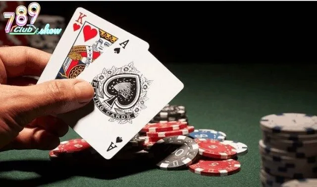 Trước khi bắt đầu ván bài, hãy xác định số tiền tối đa 